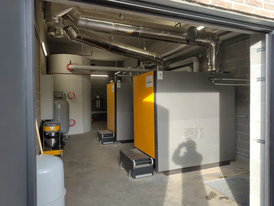 chaufferie biomasse avec 2 chaudières et ballons tampons