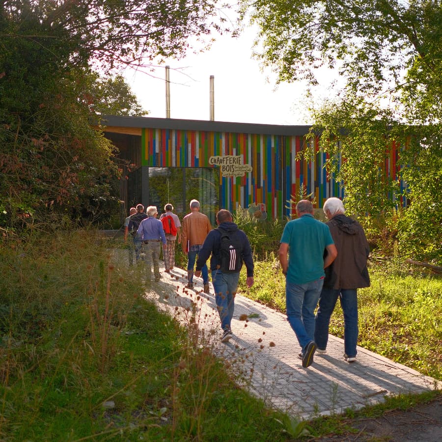 Photo de la visite de la chaufferie bois du SPARKOH avec les communes